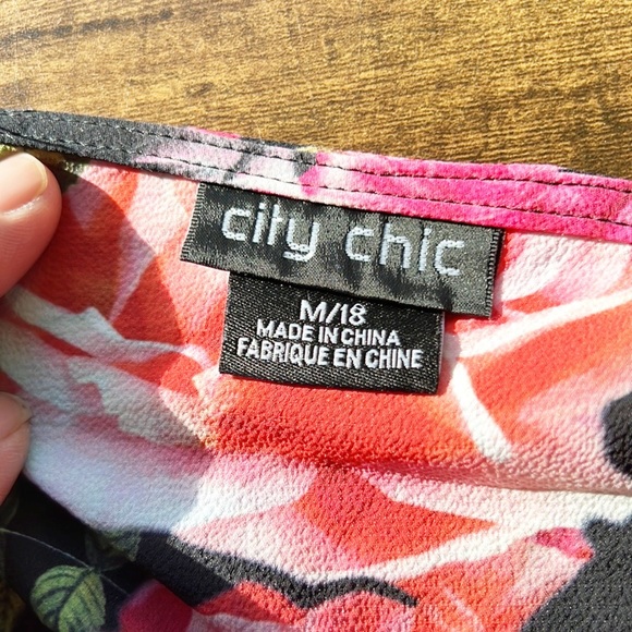 City Chic Floral Wrap Blouse - Picture 6 of 13